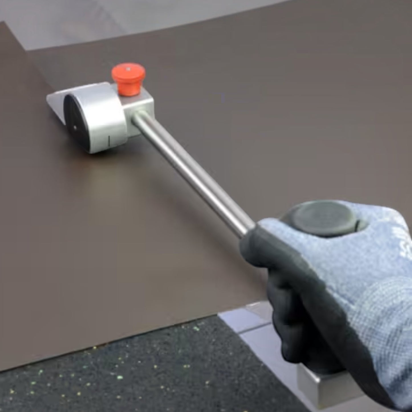 WUKO Cutter 1070 – Der mobile Blechschneider für präzise Schnitte