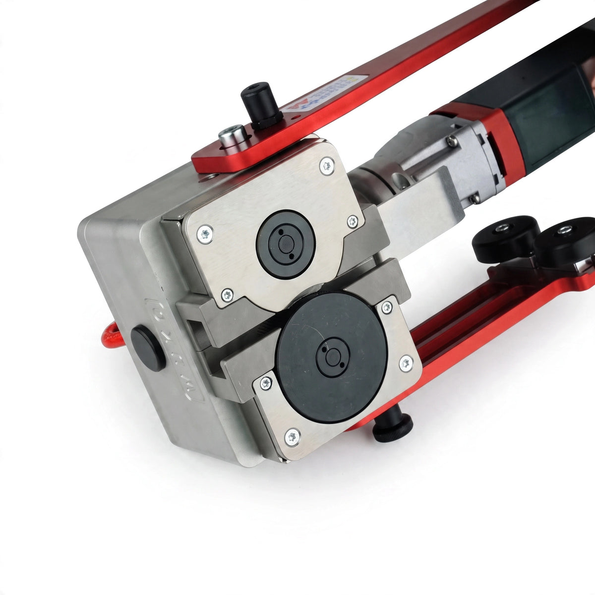 WUKO Trimmer 1080 Rückbau Werkzeug mit integrierten Schneidmechanismen für effizienten Rückbau.