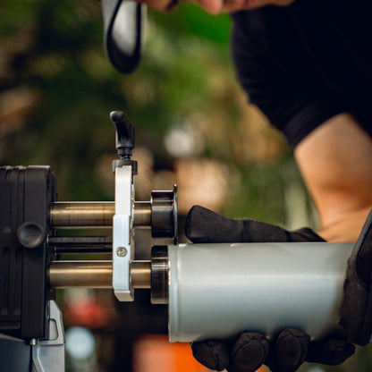 BUSCHMANN TOOLS - ACCUBEADER | Cordless Beading Machine for Pipes & Sheet Metal