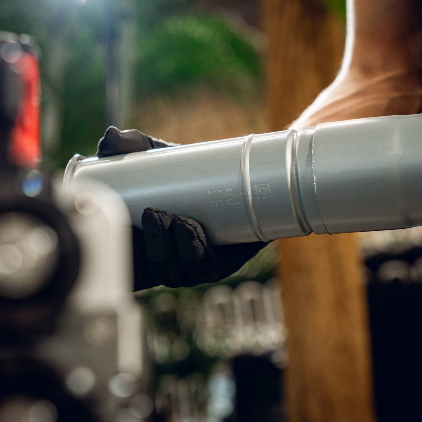 BUSCHMANN TOOLS - ACCUBEADER | Cordless Beading Machine for Pipes & Sheet Metal
