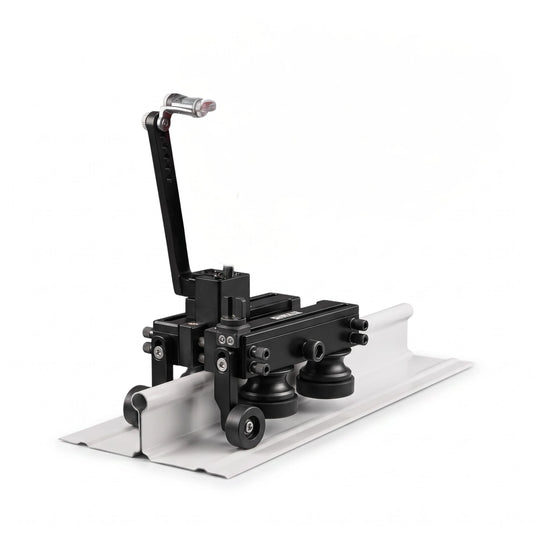Buschmann TOOLS Ziplock-Falzschließer ohne Schrauber, Einsatz auf Rundfalzprofil