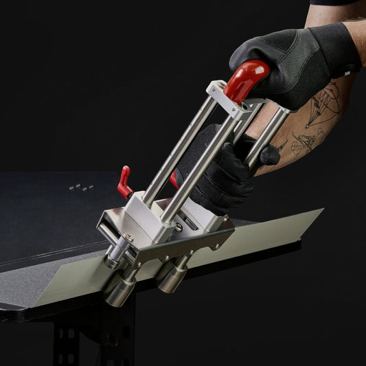 Buschmann Tools Perfect Bender XL-250 Anwendung am Blech