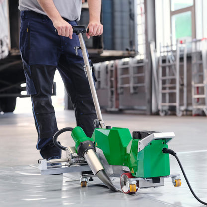 LEISTER - VARIANT 700 High-Speed Schweißautomat Anwendung Folie Innenbereich