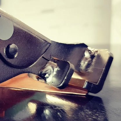 MASC Fassaden Gripzange Anwendung