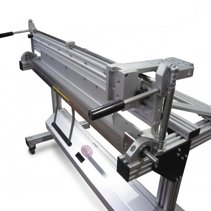 Roofify DRÄCO segmented bending machine with mobile stand and accessory box for professional metal roofing work